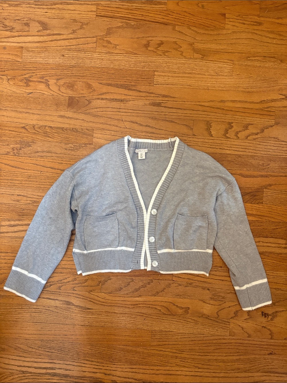 Sincerely Jules Light Gray Cropped V-Neck Cardigan with White Trim